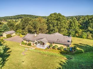 5971 Free State Rd, Marshall, VA 20115