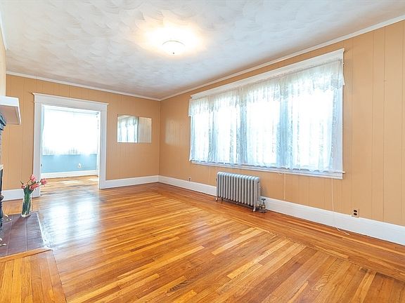 5th image of 51 Itendale St