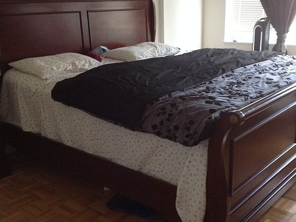 4th image of 30 River Ct APT 501