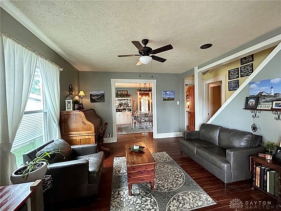 5th image of 226 Hay Ave