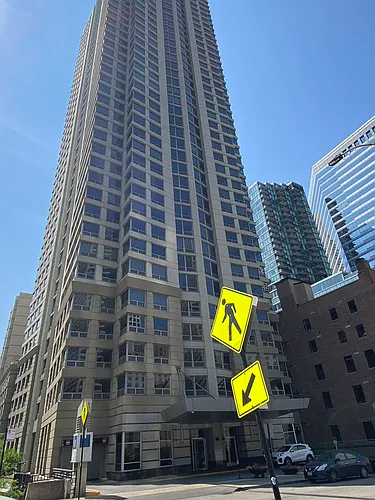440 N Wabash Ave Photo 1