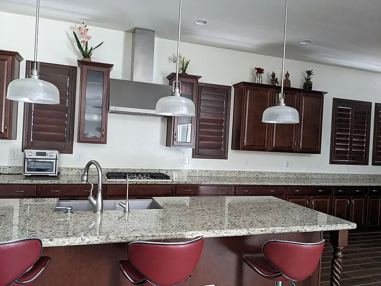 2335 E Beechnut Pl — Photo 6