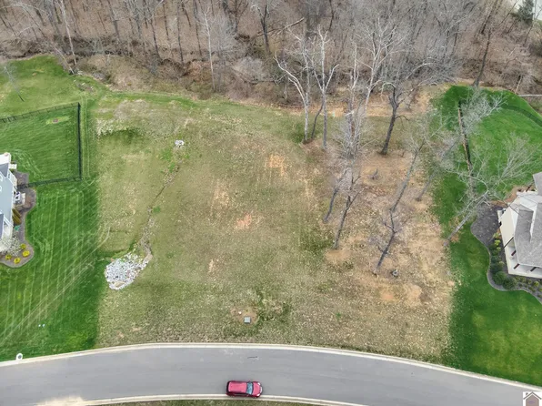 110 Saddle Crk, Paducah, KY 42001