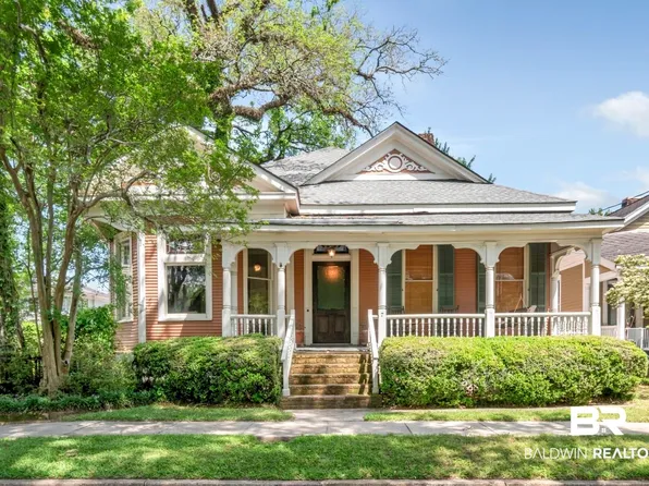 7 Common St, Mobile, AL 36604