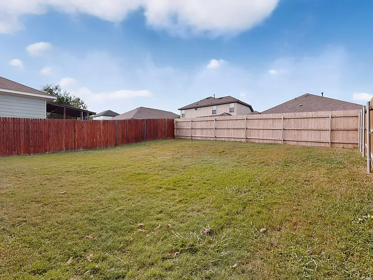 132 Wapiti Rd — Photo 29
