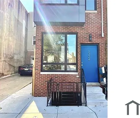 1224 Wallace St — Photo 2