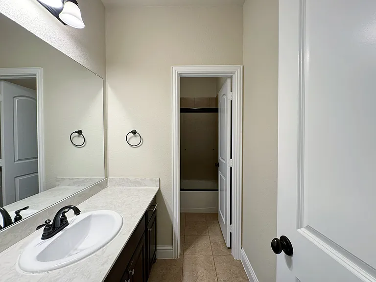 4106 Whitetail Ln — Photo 24