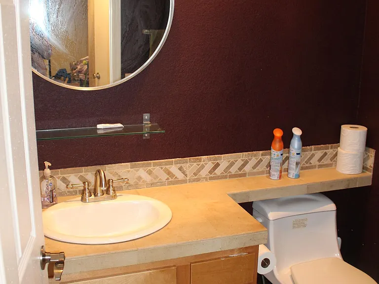 3301 E Kelton Ln #103 — Photo 11