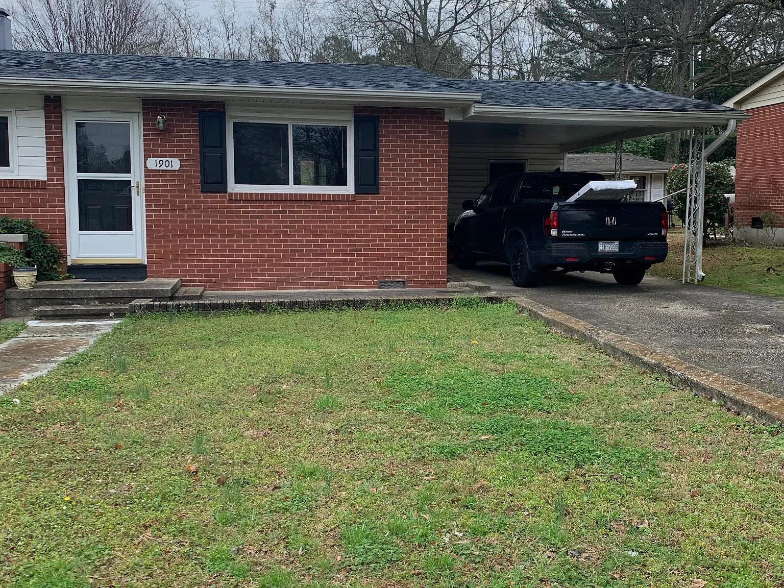 3 bed, 973 sqft, $1,695 — Photo 2
