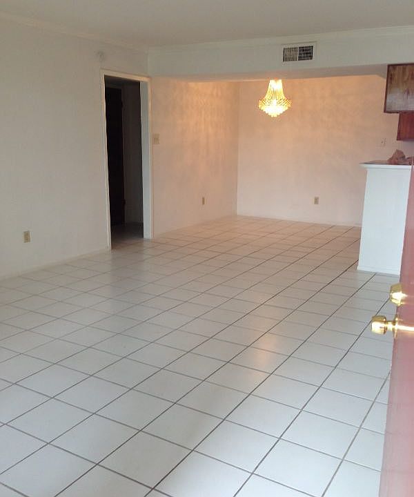1st image of 8201 Richmond Ave APT 64