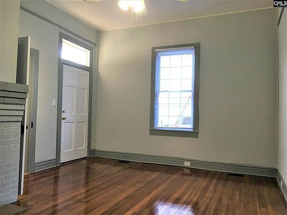 4th image of 201 Carolina St
