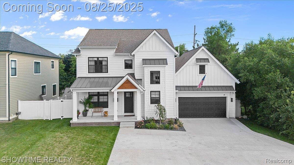 291 W Tienken Rd, Rochester Hills, MI 48306 | Zillow