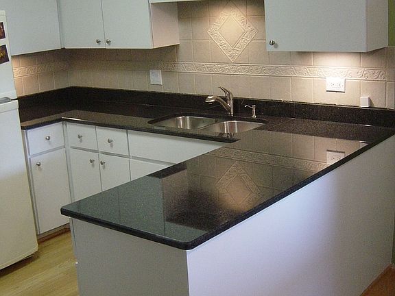 Granite kitchen countertops