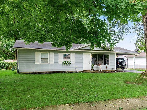 2nd image of 1001 Cottingham Rd