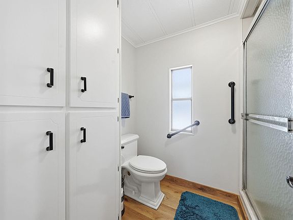 18th image of 115 Willow Way