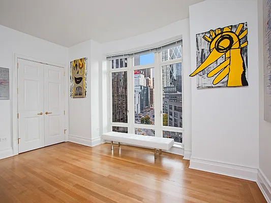 Rented by Sotheby's International Realty | media 29