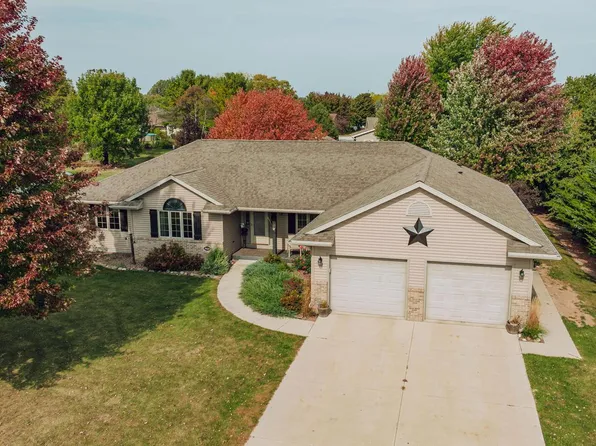 968 River Meadows DRIVE, Sheboygan Falls, WI 53085