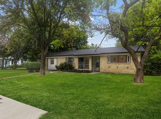 9925 Homeplace Dr, Dallas, TX 75217