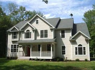 556 Upper Grassy Hill Rd, Woodbury, CT 06798