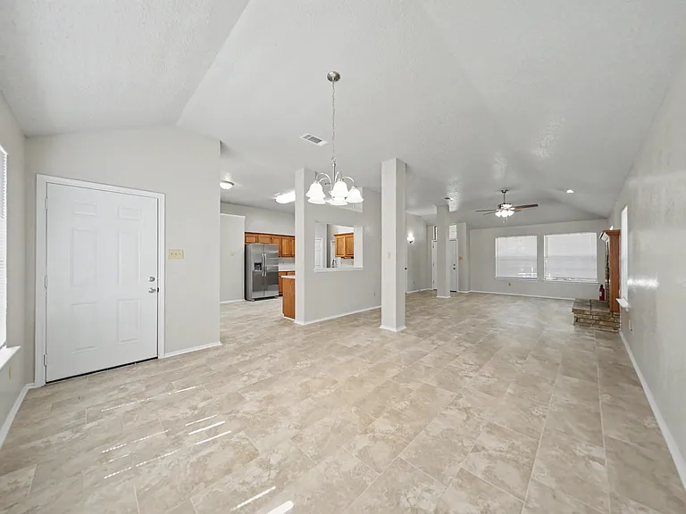 2305 Skipcha Dr — Photo 7