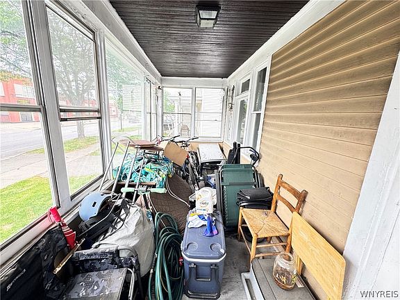 3rd image of 336 Norton St