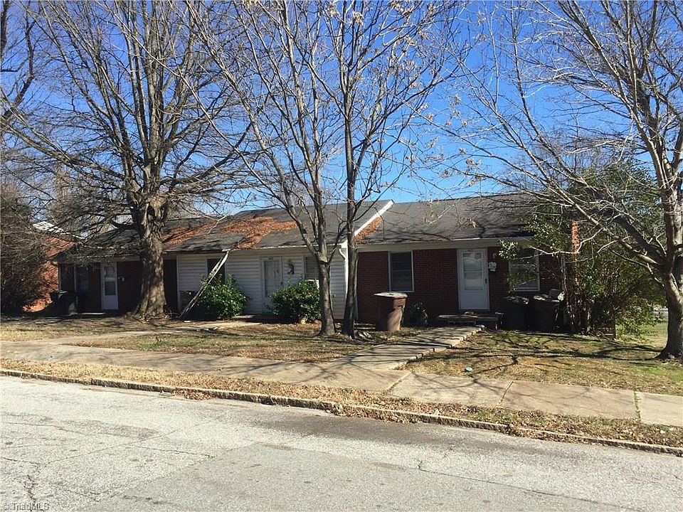 1st image of 919 Dillard St