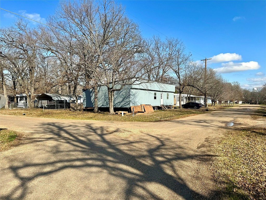 151 Pawnee Trl, Mabank, TX 75156 MLS 20506755 Zillow