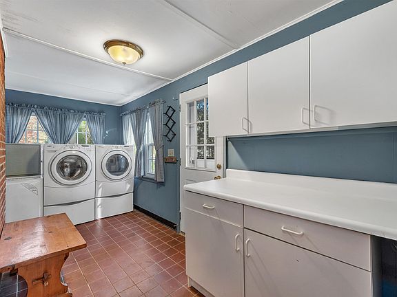 2nd image of 23 Bartlett Street