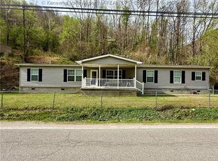5093 Hughes Creek Rd, Hugheston, WV