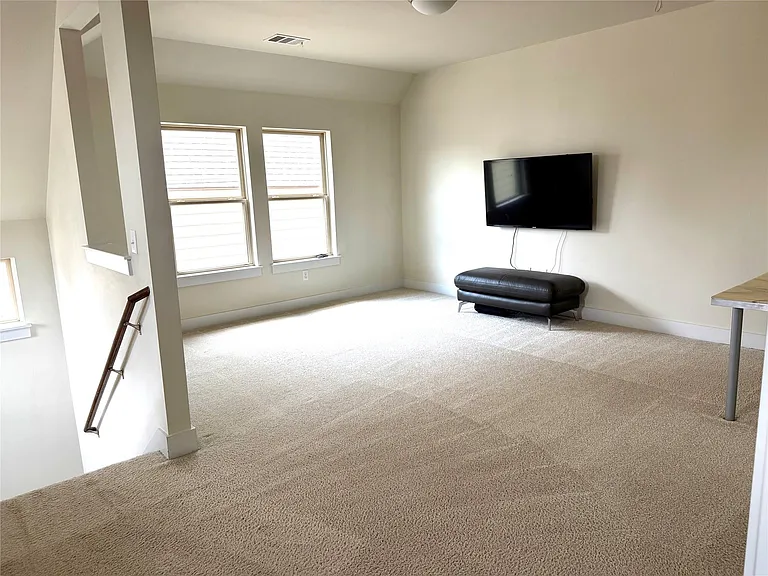13501 Metric Blvd #45 — Photo 14
