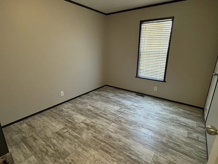 Oakridge Estates — Photo 10