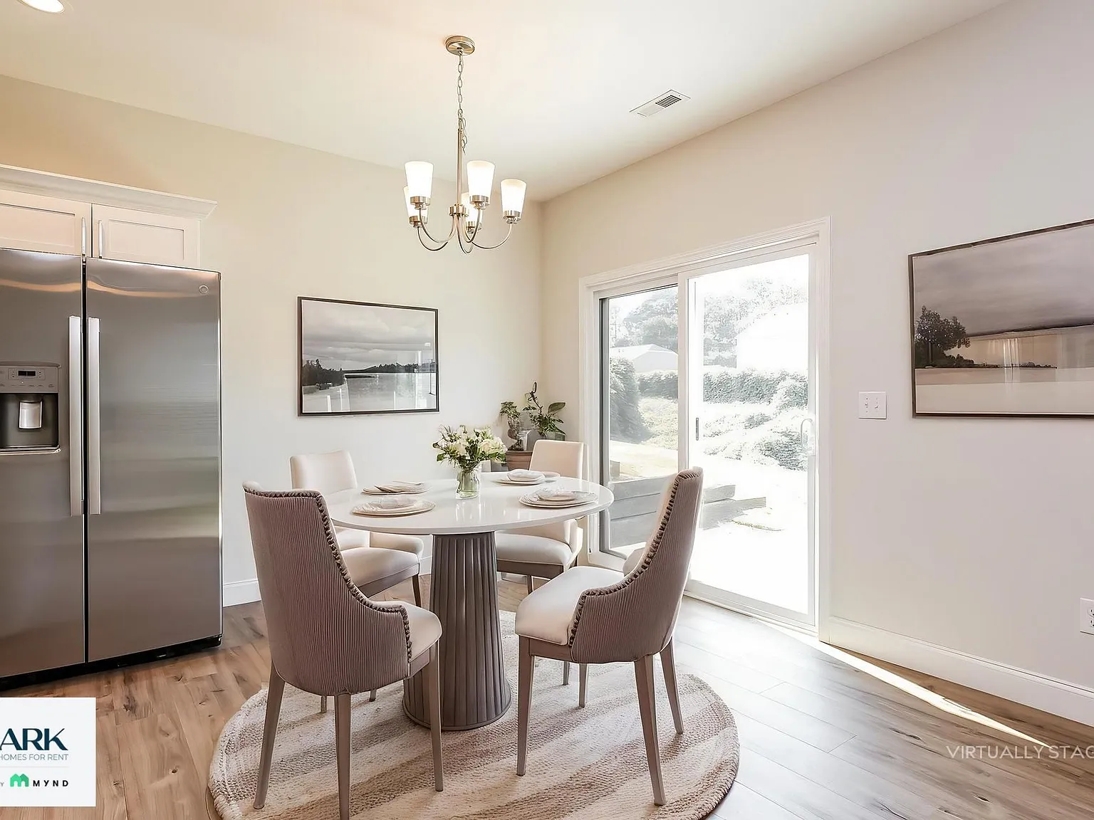 3 bed, 2.0 bath, 1410 sqft, $1,595 — Photo 3