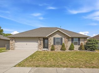 571 W Grace St, Republic, MO 65738
