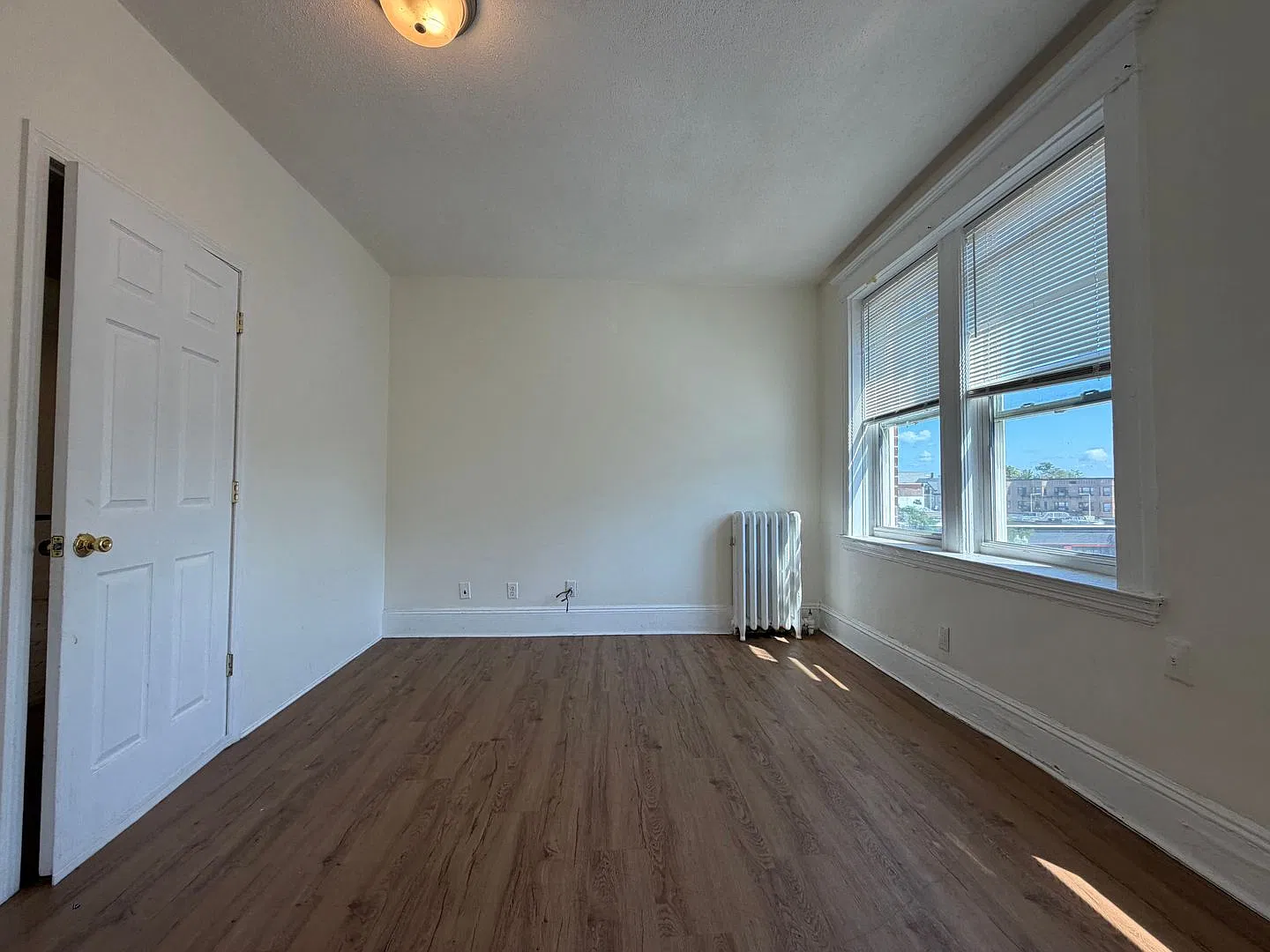 2 Bed in Heart in Allston — Photo 4