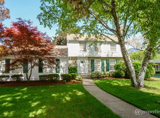 437 Highcrest Dr, Wilmette, IL 60091