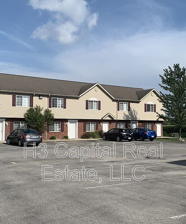 1st image of 110 Northtowne St APT 19