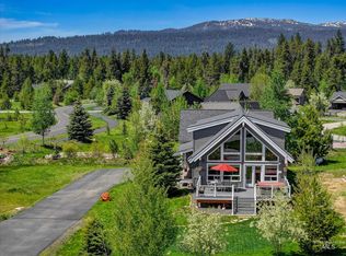 1017 Potts Dr, McCall, ID 83638