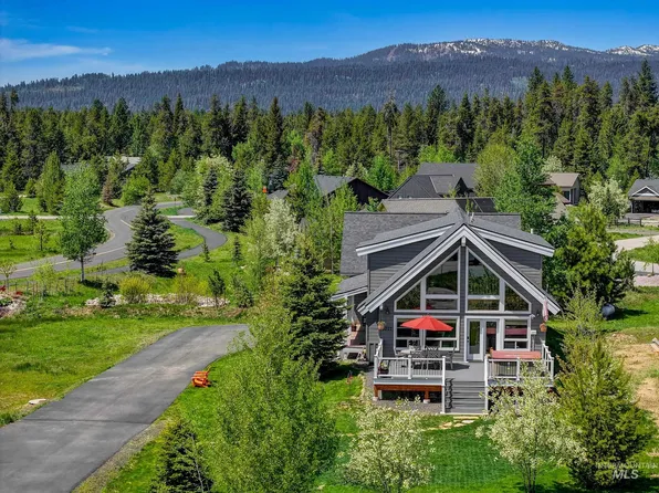 1017 Potts Dr, McCall, ID 83638