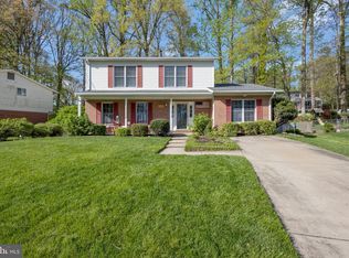 8912 Cromwell Dr, Springfield, VA 22151