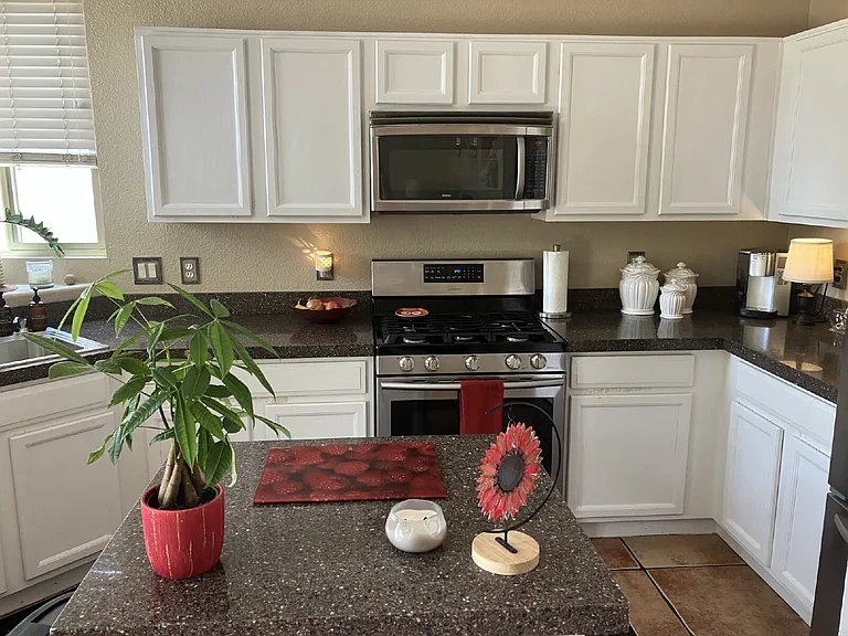 10476 E George Tolman Ln — Photo 10