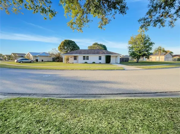 841 California Woods Cir, Orlando, FL 32824