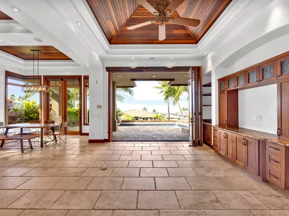 614 Anapuni Loop, Lahaina, HI 96761