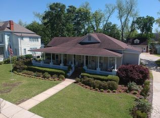 327 W Broad St, Eufaula, AL 36027