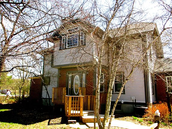 Charming Country Style on Acre