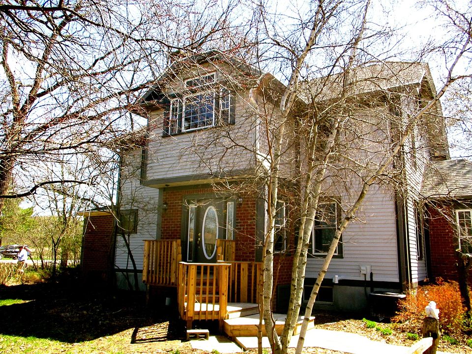 Charming Country Style on Acre