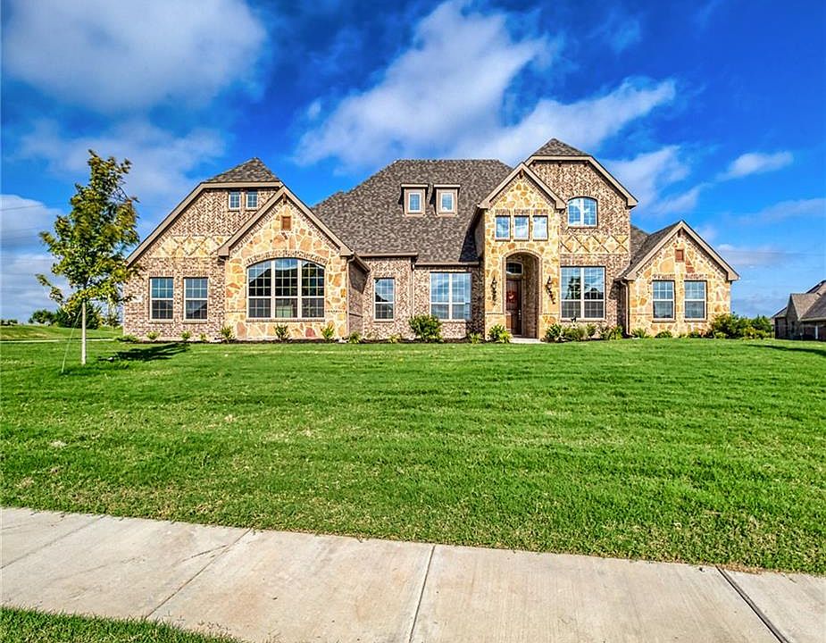1st image of 816 Abington Way