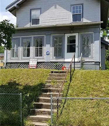 2nd image of 365 Fountain Ave