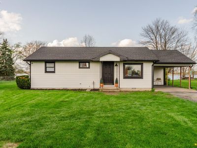 8109 Titus Rd, Oak Harbor, OH, 43449