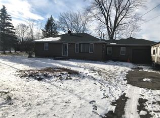 1567 Lake Rd, Hamlin, NY 14464
