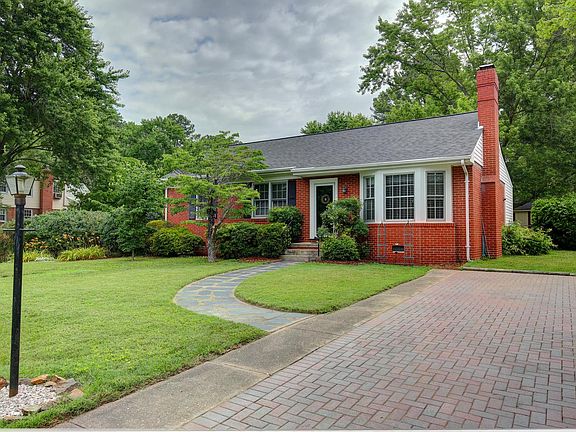 2nd image of 8802 Claymont Dr